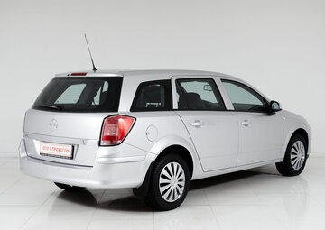 Opel Astra Вид 4