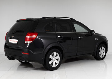 Chevrolet Captiva Вид 4