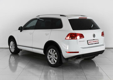 Volkswagen Touareg Вид 4