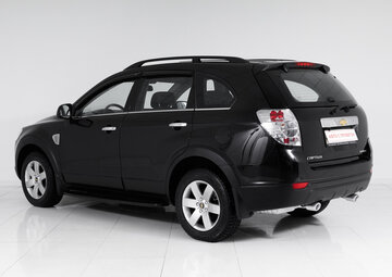 Chevrolet Captiva Вид 4