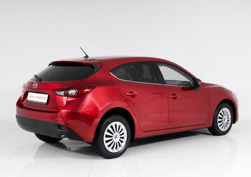 Mazda 3 Вид 4