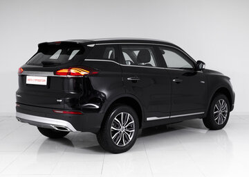 Geely Atlas Pro Вид 4