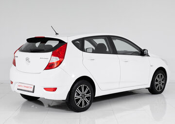 Hyundai Solaris Вид 4