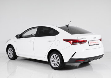 Hyundai Solaris Вид 5