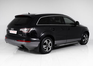 Audi Q7 Вид 4