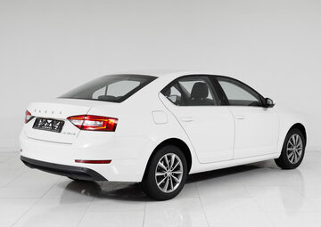 Skoda Octavia Вид 4