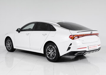 Kia K5 Вид 4