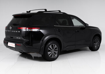 Nissan Pathfinder Вид 5