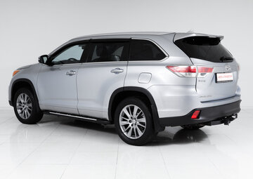 Toyota Highlander Вид 5