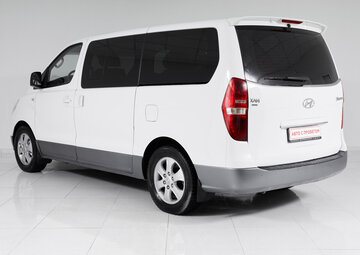 Hyundai Grand Starex Вид 4