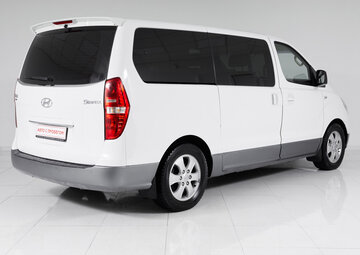 Hyundai Grand Starex Вид 5