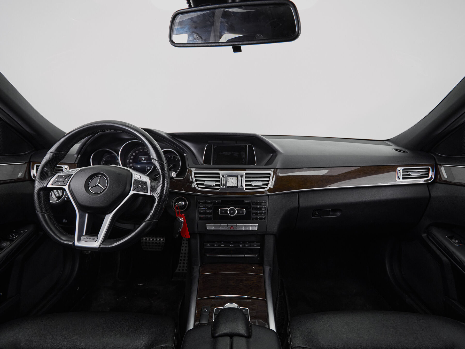 Mercedes benz E-Класс