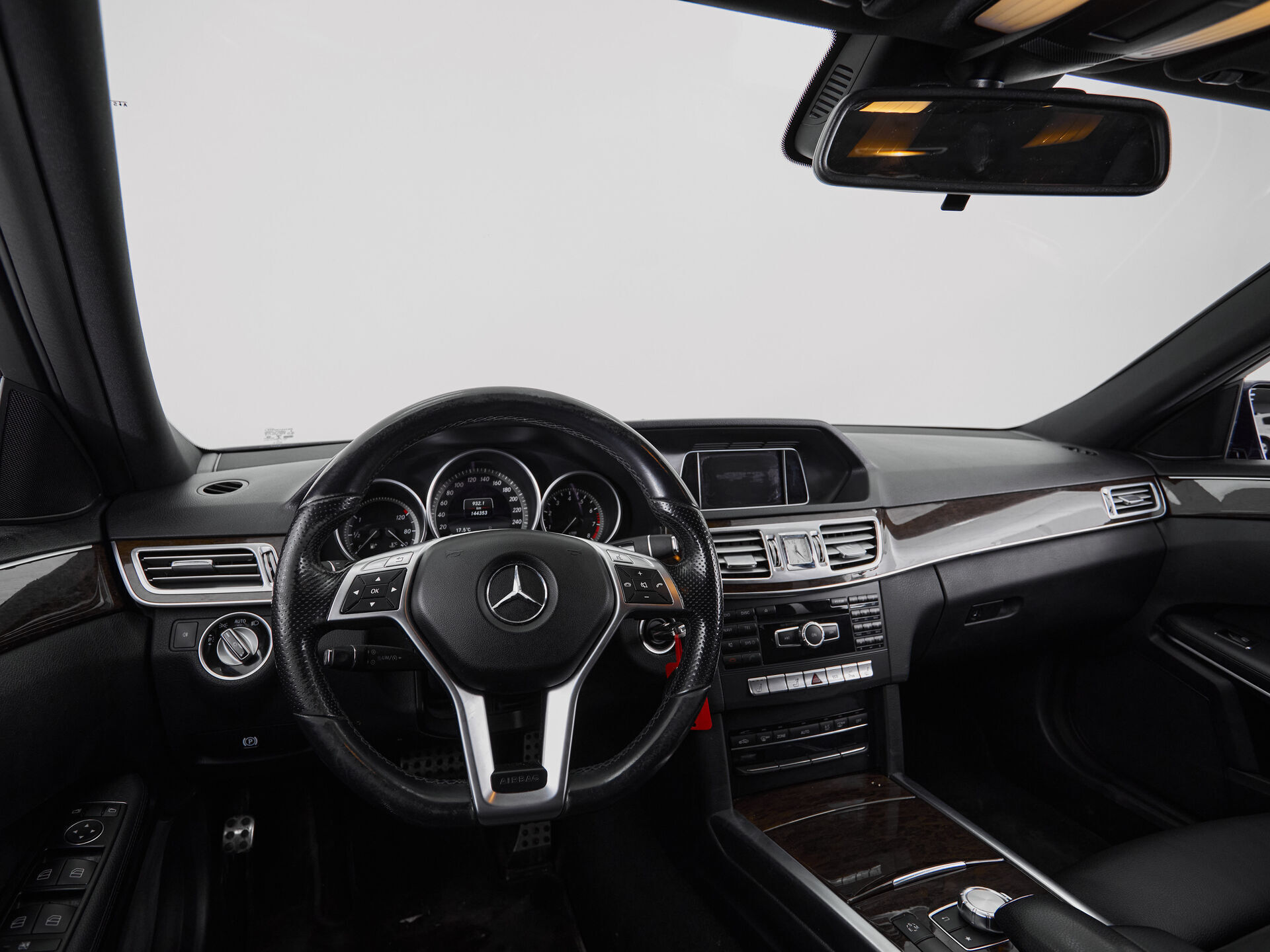 Mercedes benz E-Класс