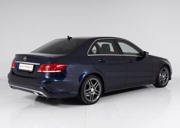 Mercedes benz E-Класс Вид 4