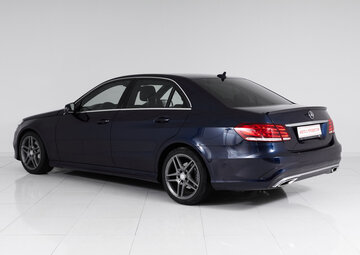 Mercedes benz E-Класс Вид 5