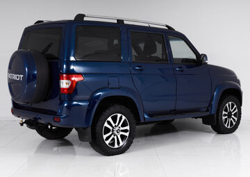 UAZ Patriot Вид 4