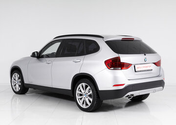 BMW X1 Вид 4