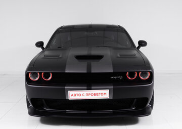 Dodge Challenger Вид 2