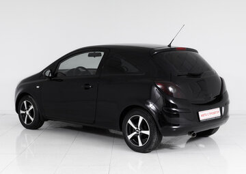 Opel Corsa Вид 4