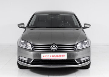 Volkswagen Passat Вид 2