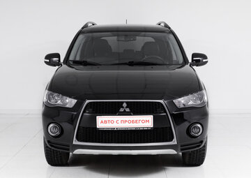 Mitsubishi Outlander Вид 2