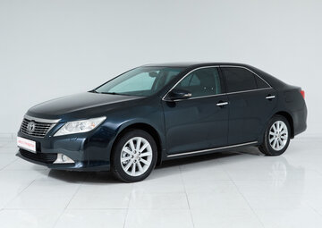 Toyota Camry Вид 1