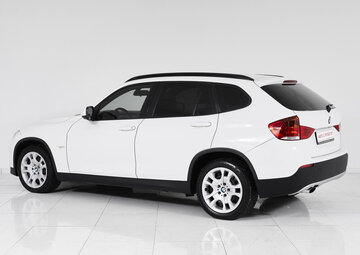 BMW X1 Вид 4