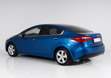 Kia Cerato Вид 4