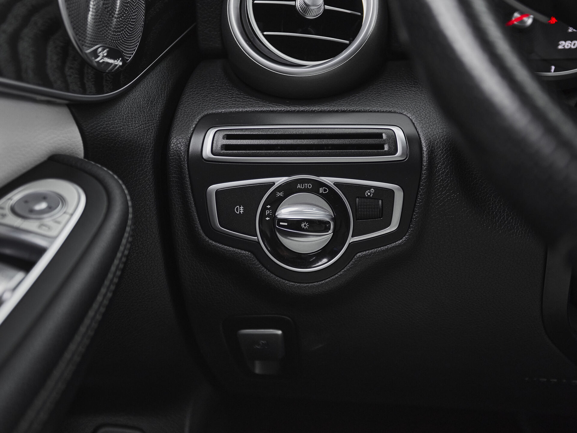 Mercedes benz C-Класс