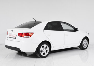 Kia Cerato Вид 5