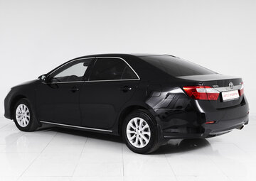Toyota Camry Вид 4