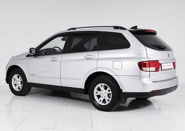 Ssangyong Kyron Вид 4