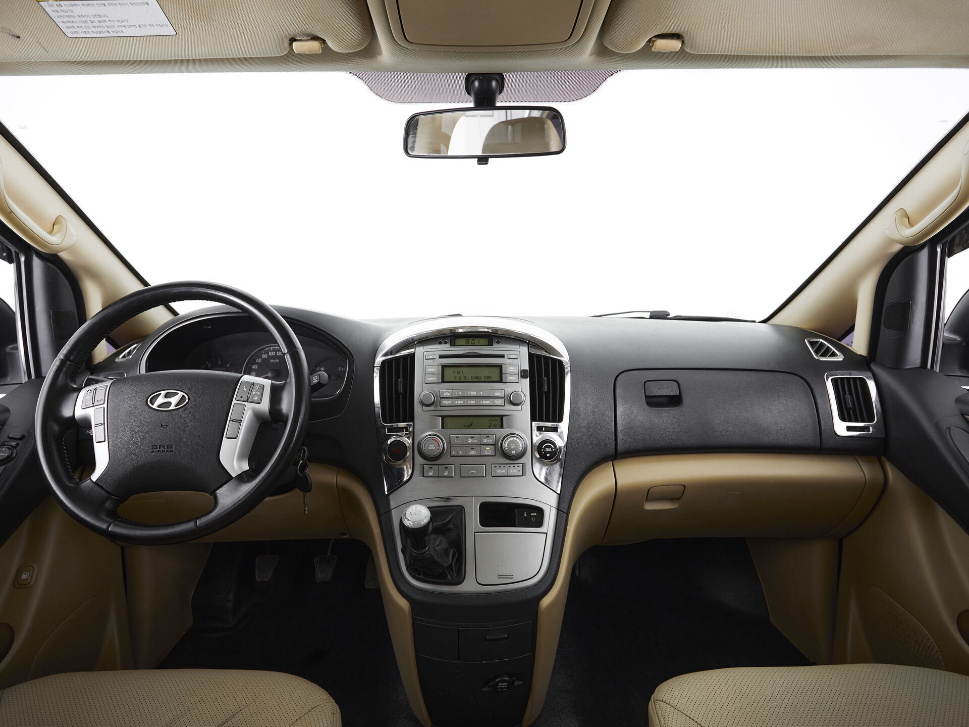 Hyundai Grand Starex