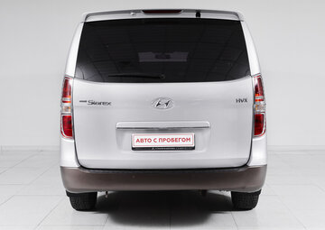Hyundai Grand Starex Вид 5