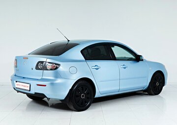 Mazda 3 Вид 5