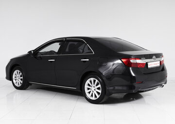 Toyota Camry Вид 4