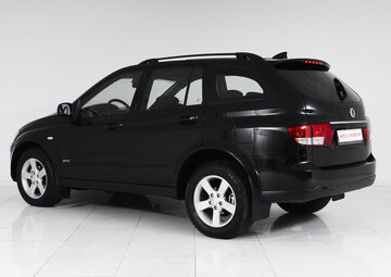 Ssangyong Kyron Вид 4