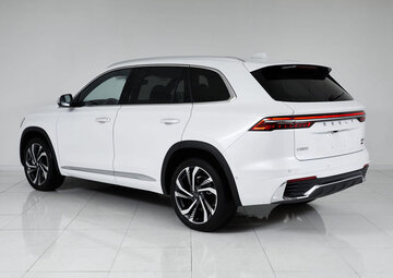 Geely Monjaro Вид 5