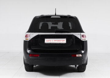 Mitsubishi Outlander Вид 5
