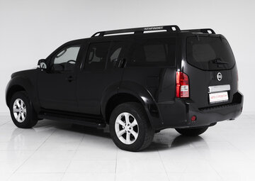 Nissan Pathfinder Вид 4