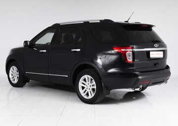 Ford Explorer Вид 4