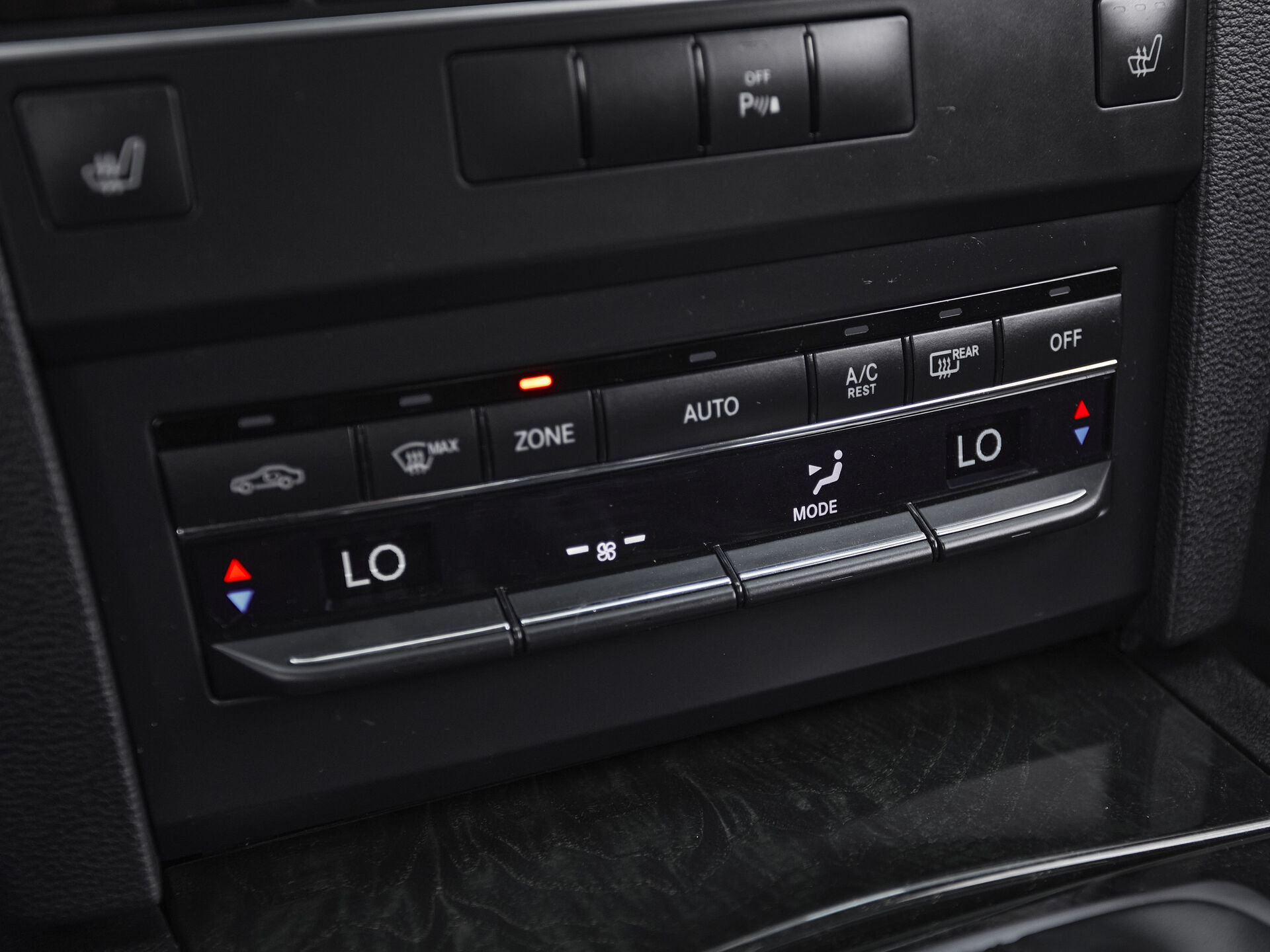 Mercedes benz E-Класс