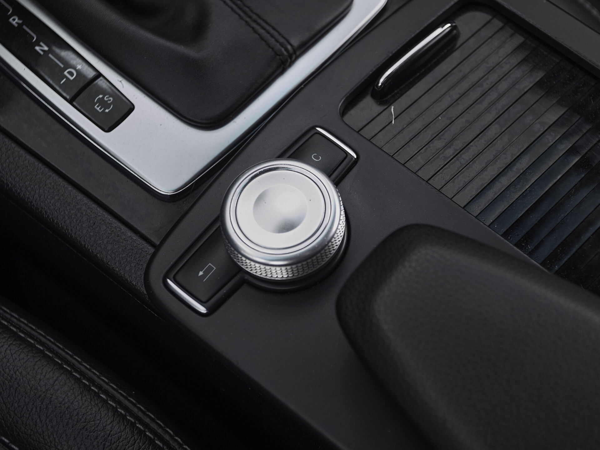 Mercedes benz E-Класс