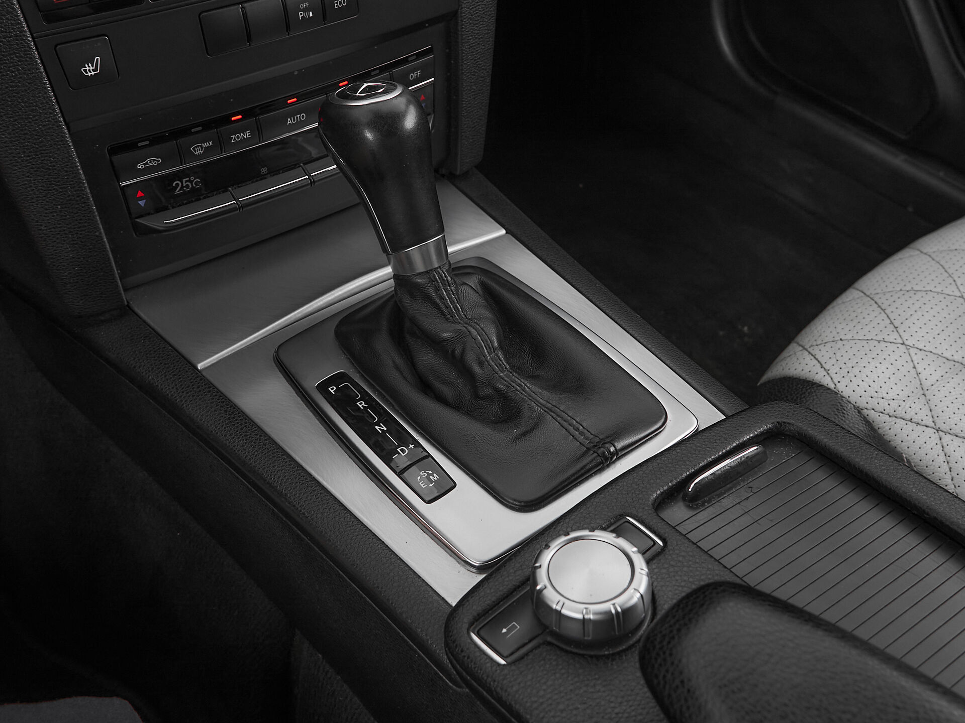 Mercedes benz E-Класс