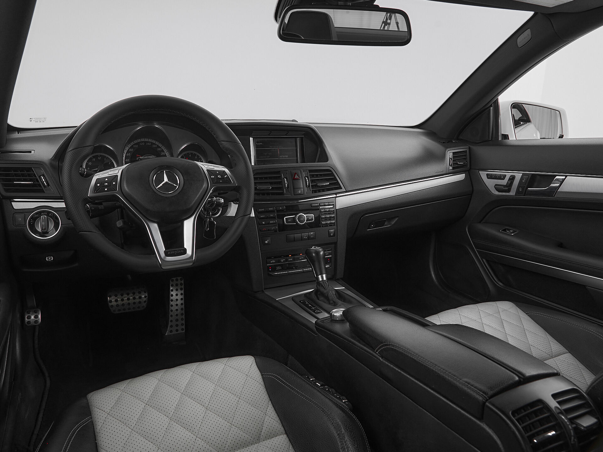 Mercedes benz E-Класс