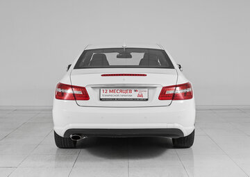 Mercedes benz E-Класс Вид 5
