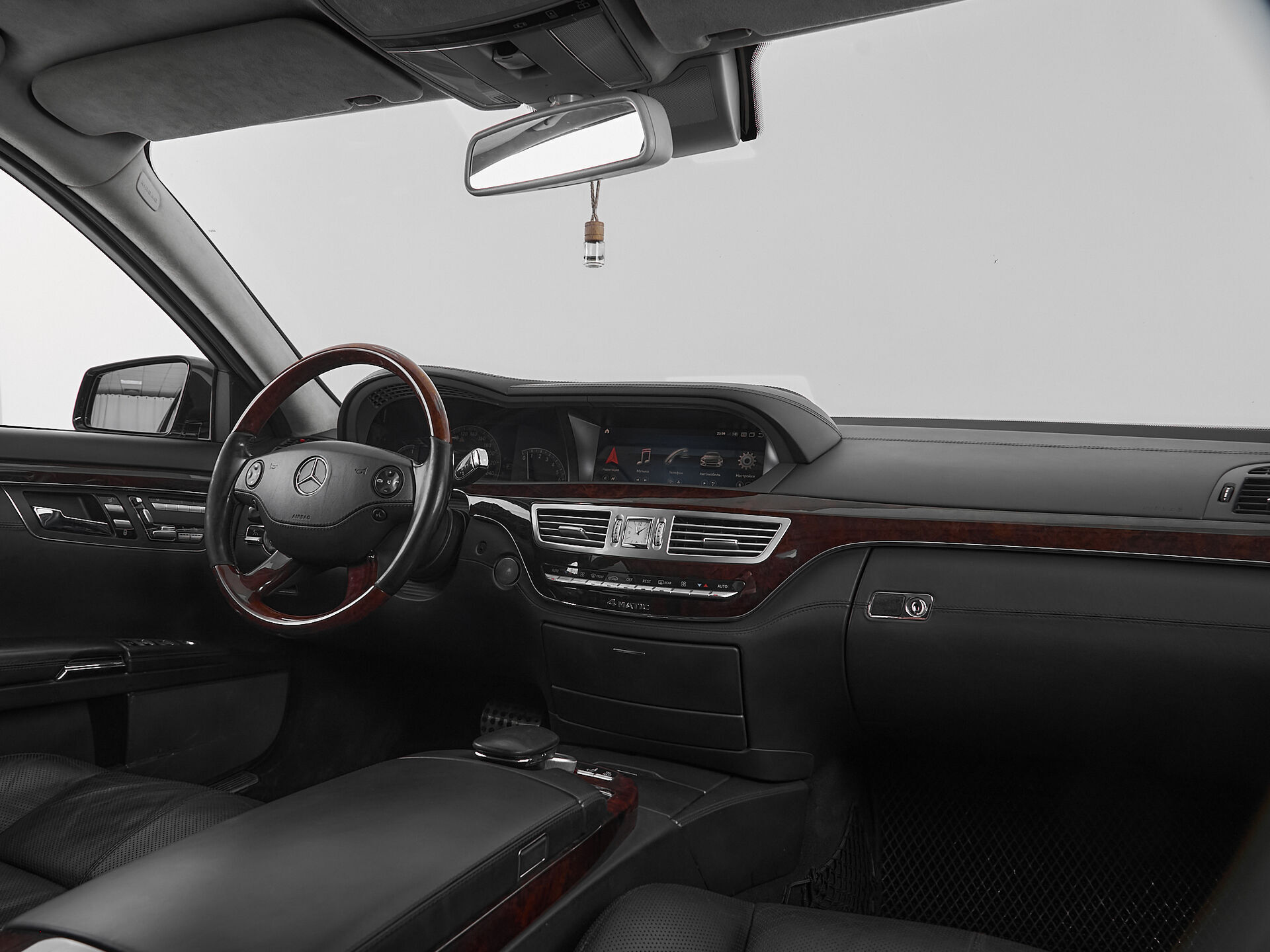 Mercedes benz S-Класс