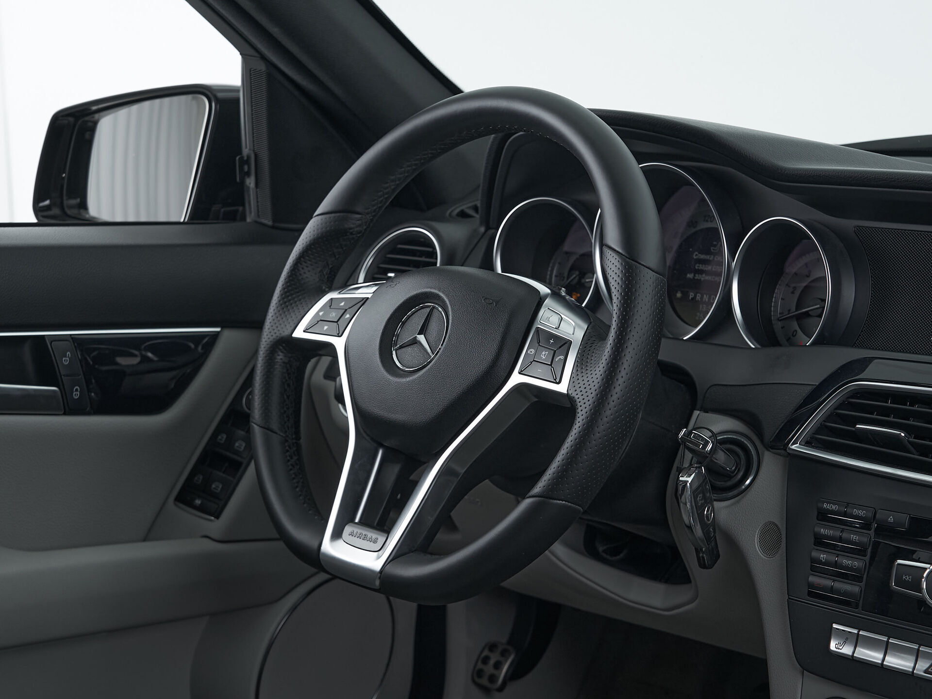 Mercedes benz C-Класс