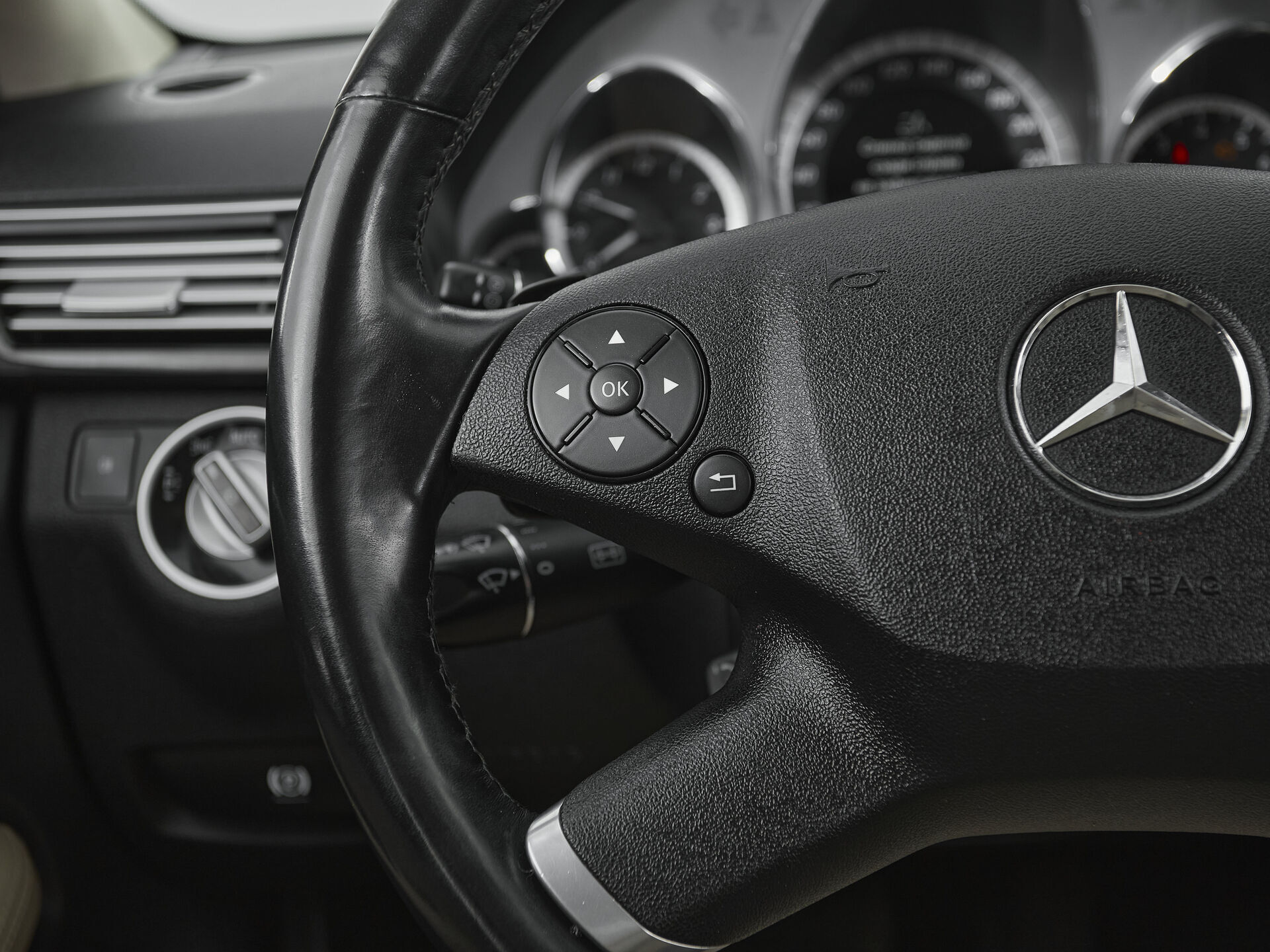 Mercedes benz E-Класс