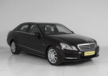 Mercedes benz E-Класс Вид 3